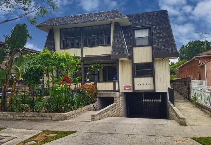 Foto principal - 14108 Sylvan St