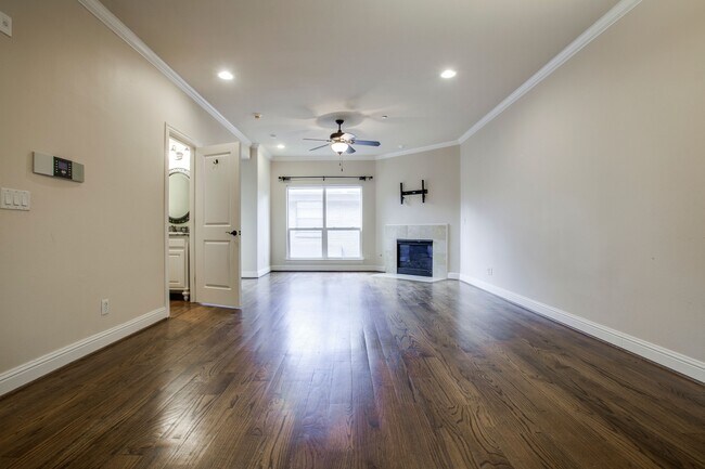 Building Photo - 3430 McFarlin Blvd