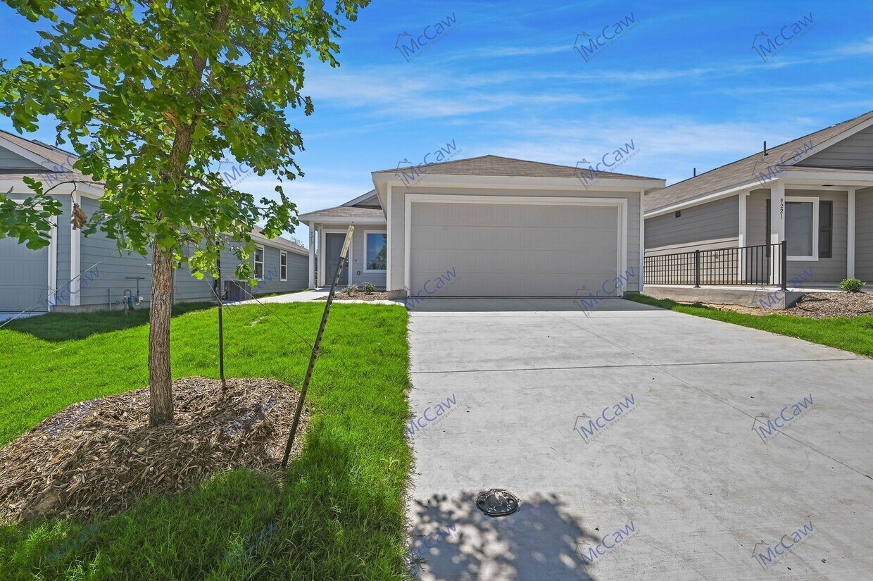 Foto principal - 9217 Grackle Pl
