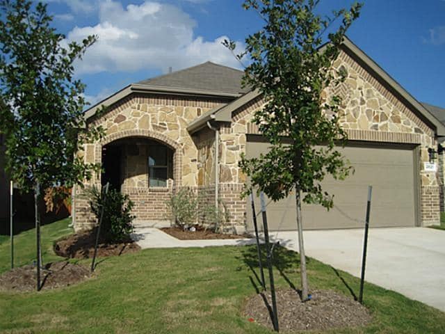 Building Photo - 2621 Frisco Wood Dr
