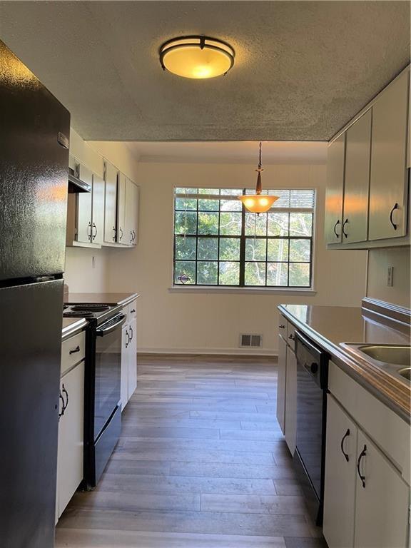 Foto del edificio - 6354 Shannon Pkwy