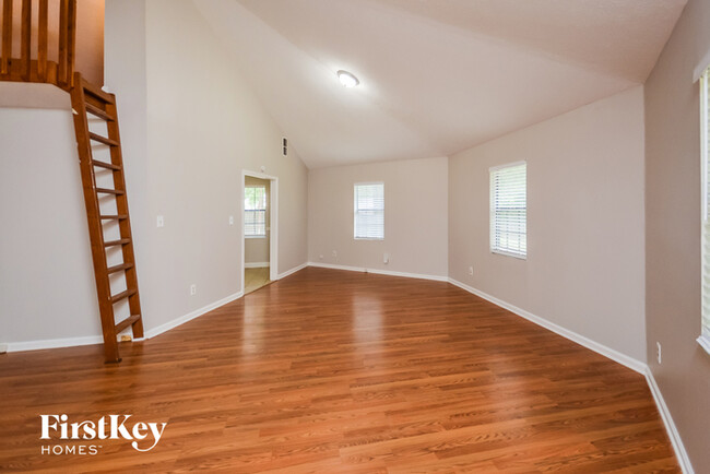 Building Photo - 100 Ashley Oaks Dr