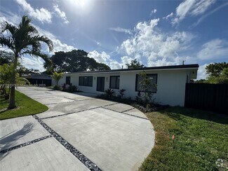 Building Photo - 10055 SW 135th St