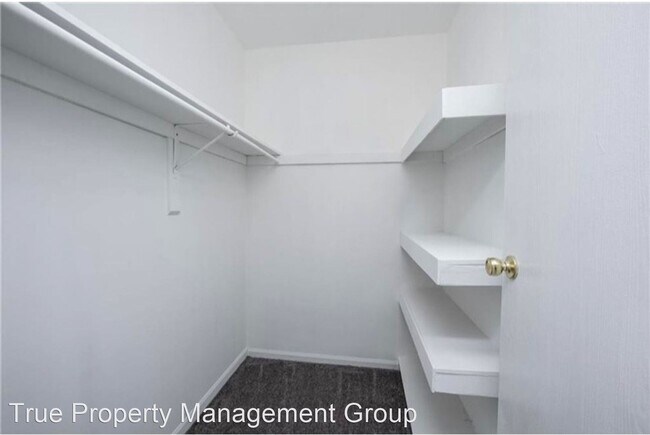 Foto del edificio - 3 br, 2.5 bath House - 8570 Fairway Trail