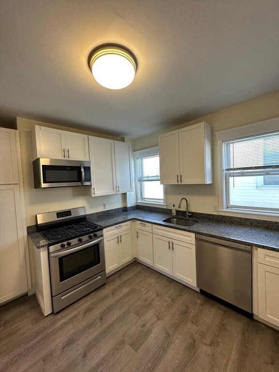 Building Photo - 35 George St