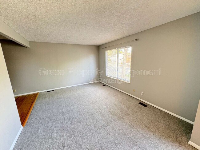 Foto del edificio - 3541 S Kittredge St