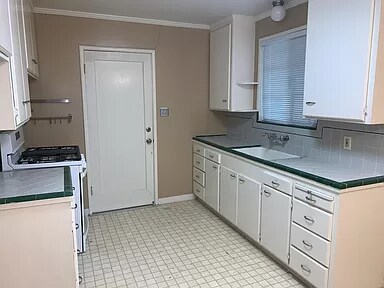 Foto del edificio - 624 39th St
