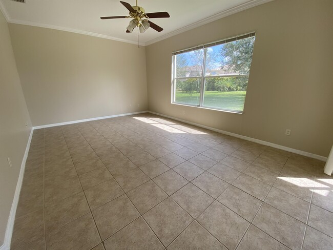 Building Photo - 12503 Stone Tower Loop