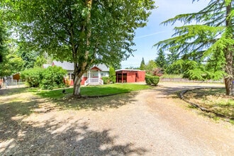 Building Photo - 14523 Pioneer Wy E