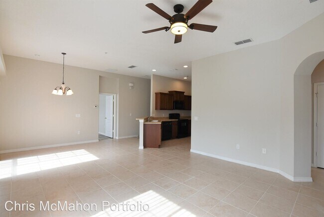 Foto del edificio - 2 br, 2 bath House - 6594 S Goldenrod Rd U...