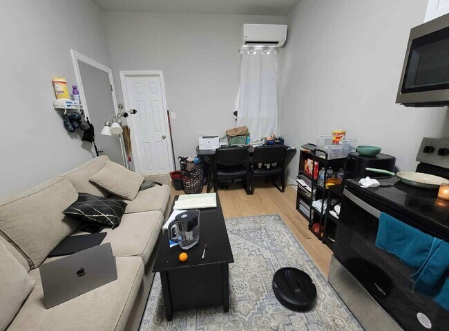 Photo - 1605 W Diamond St (Philadelphia, PA) Apartment