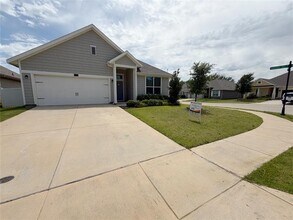 Building Photo - 9000 HUXLEY Dr