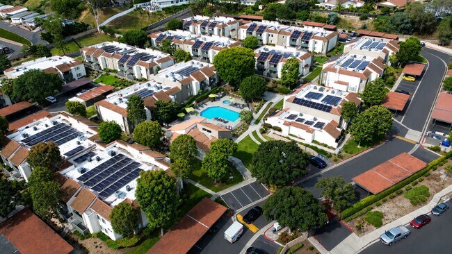 Foto del edificio - 311 Weston Cir