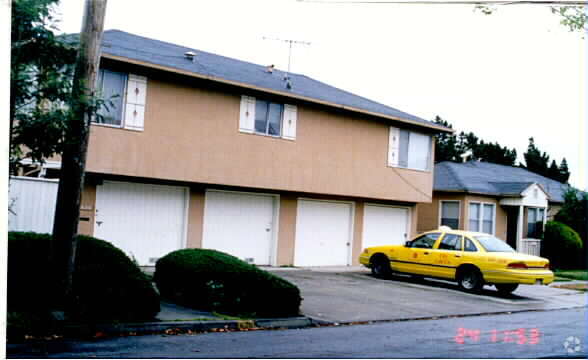 Foto del edificio - 626-630 Liberty St