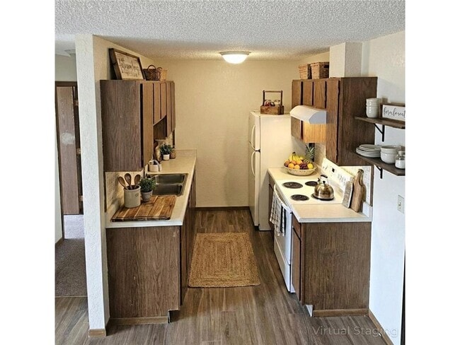 Building Photo - 511 Carolina Ave