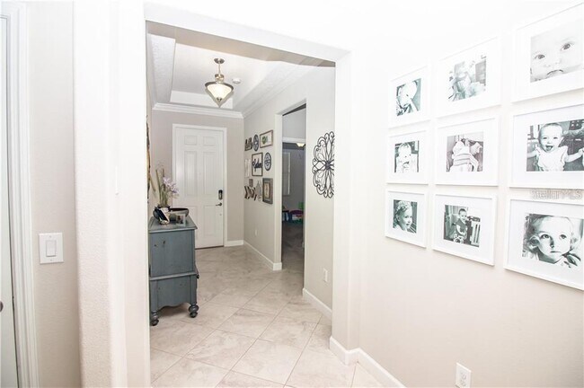 Building Photo - 10014 Victory Gallop Loop