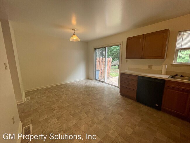 Building Photo - 3 br, 1.5 bath House - 418 Rockwood Drive