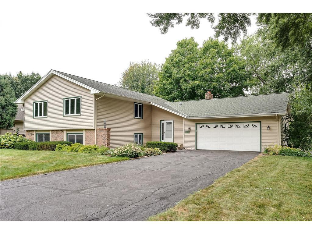 Primary Photo - 2865 Xanthus Ln N
