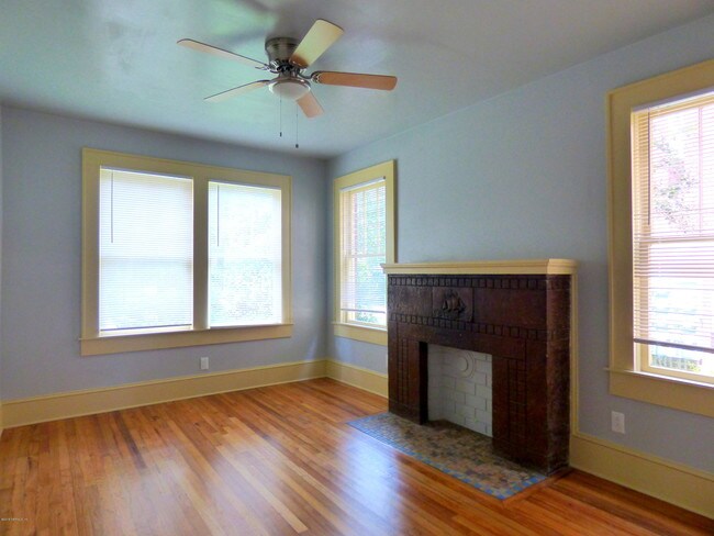 Foto del edificio - 1623 N Liberty St