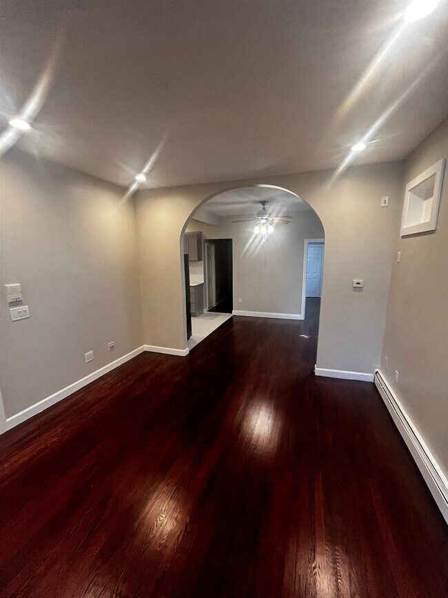 Foto del edificio - 633 37th St