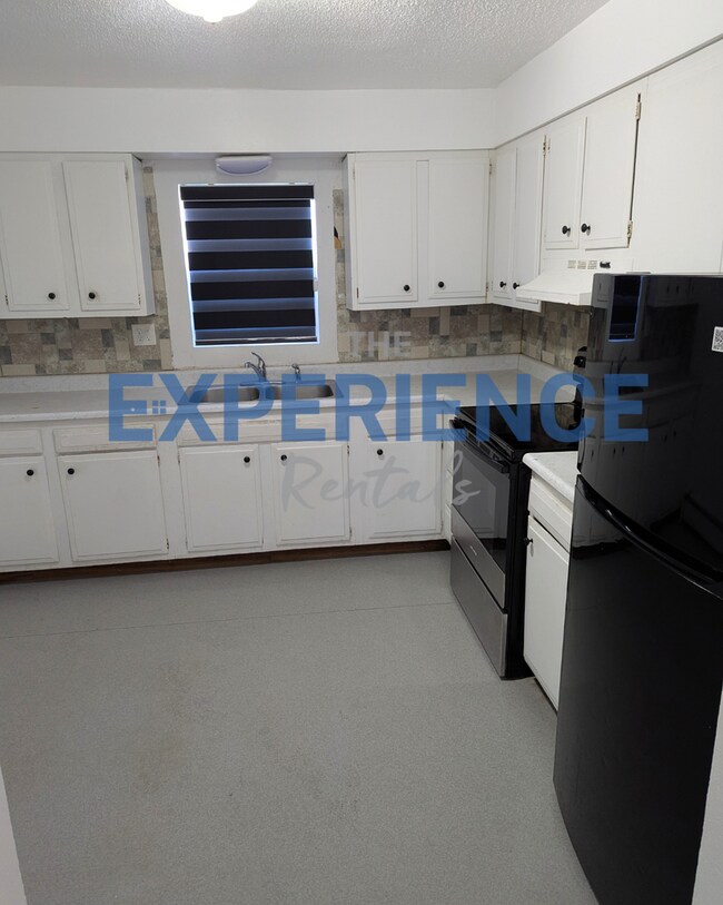 Foto del edificio - 1720 E 12th St