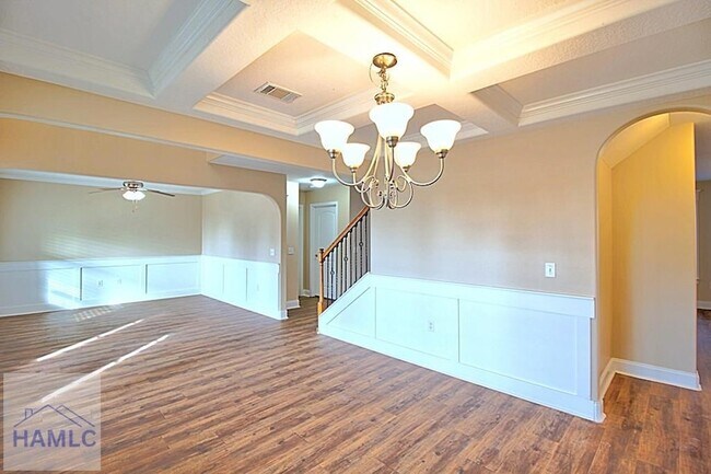 Foto del edificio - 381 Mancey Garrason Lp