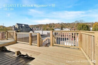 Building Photo - 651-653 Lincoln Hwy E