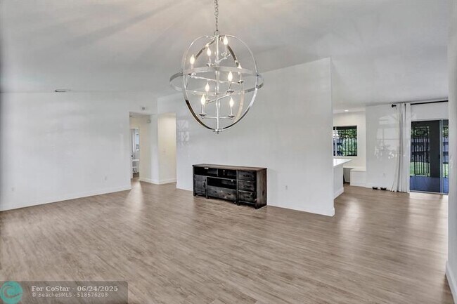 Foto del edificio - 14221 SW 160th Terrace