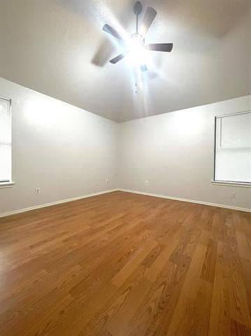 Building Photo - 1401 Marigold Dr