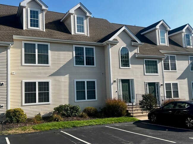 Building Photo - 15 Freedom Way