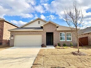 Building Photo - 1229 Herring Dr