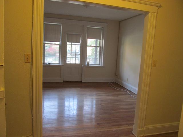 Building Photo - 127 Washington St