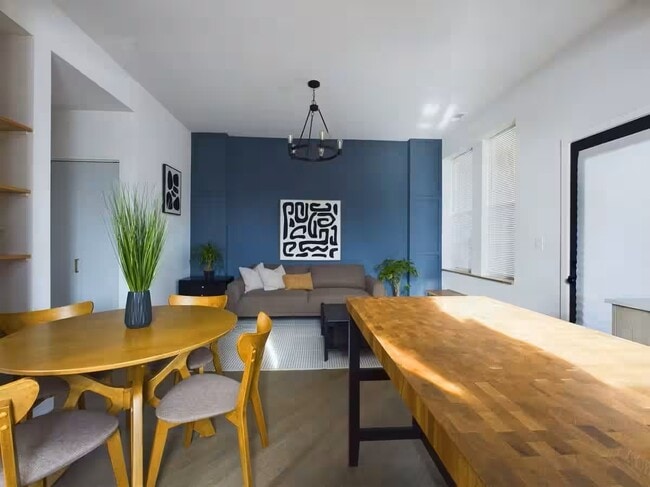 Foto del edificio - 841 N Mozart St