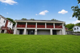 Building Photo - 410 5th St