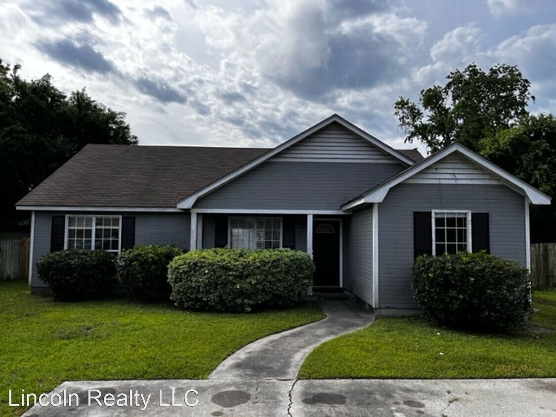 5 S Sawgrass Cir, Valdosta, GA 31602 House Rental in Valdosta, GA