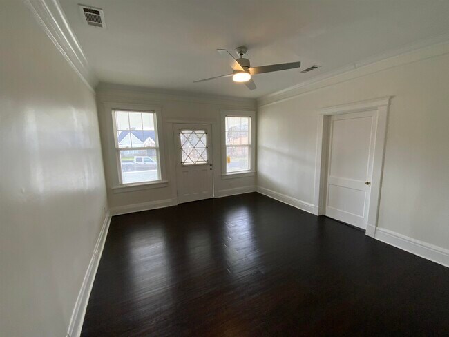 Foto del edificio - 1708 Glenview Ave
