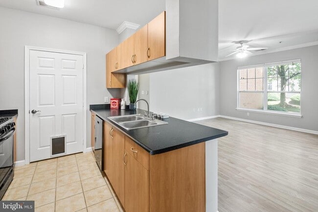 Foto del edificio - 13505 Kildare Hills Terrace