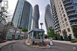 Building Photo - 50-750 Absolute Ave