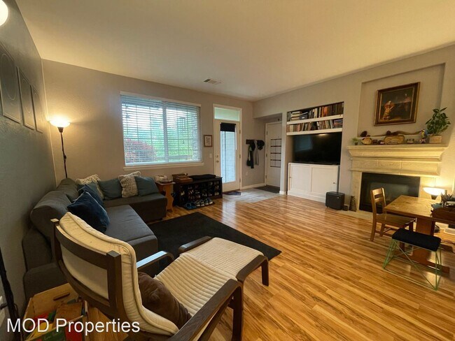 Foto del edificio - 3 br, 2 bath House - 10447 W Hampden Ave #1