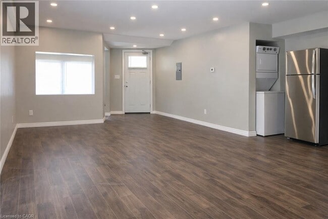 Building Photo - 95 Afton Ave