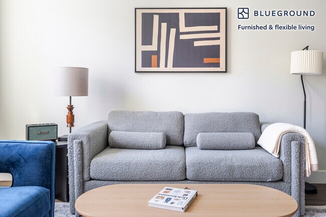 Foto del edificio - 3889 Artist Walk Common