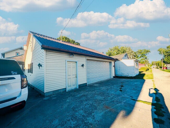 Foto del edificio - 255 Bricker St