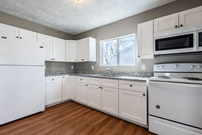 Foto del edificio - A Great 3BD/1BA Home That Has Been Recentl...