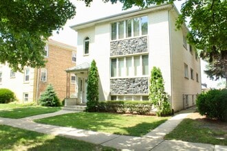 Building Photo - 2626 73rd Ave