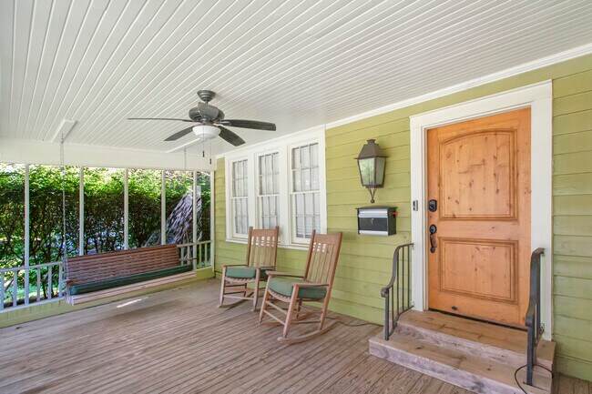 Building Photo - 4097 Redwing Ave