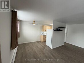 Building Photo - 1830 Dumont St