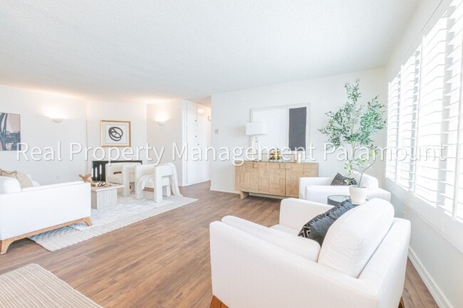 Building Photo - 2-Bedroom Condo for Rent – Spacious, Modern & Centrally Located!