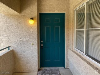 Building Photo - 1529 Dallas Terrace