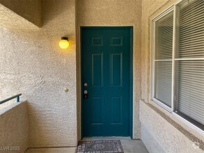 Building Photo - 1529 Dallas Terrace