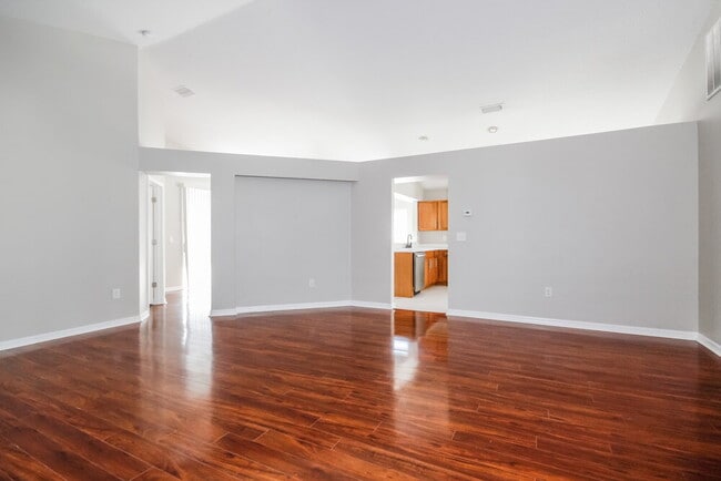 Foto del edificio - 905 15th St NE